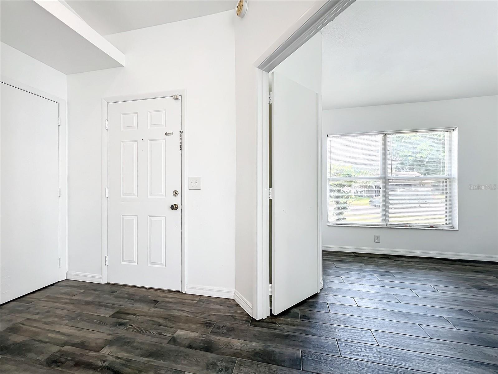 DEER CREEK VILLAGE SEC 04 - Residential Lease