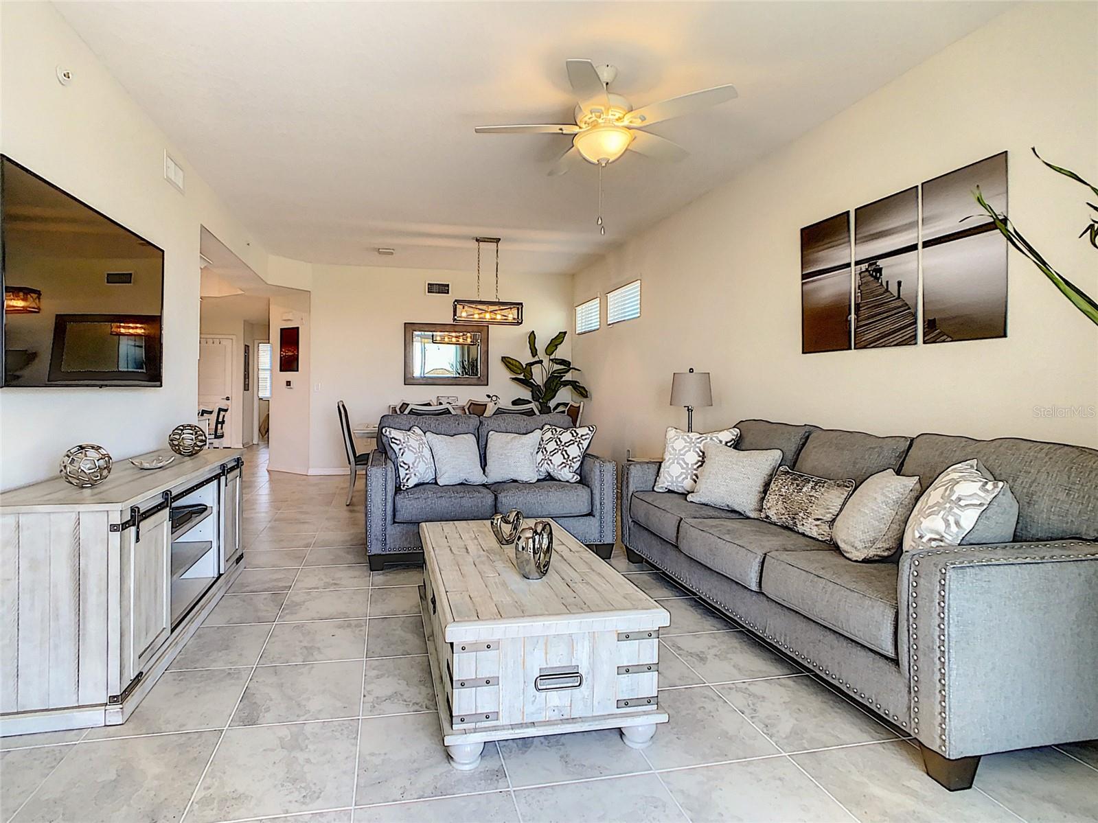 THE TERRACES AT STOREY LAKE CONDO 2 PH 6 - Residential