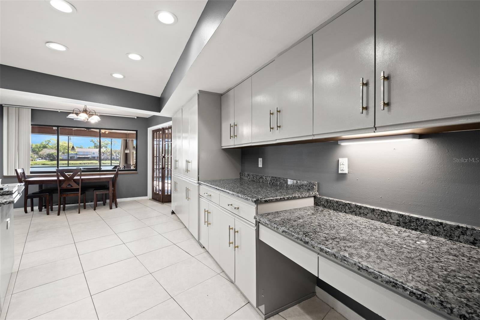 LAKE FOREST UNIT 3 - Residential