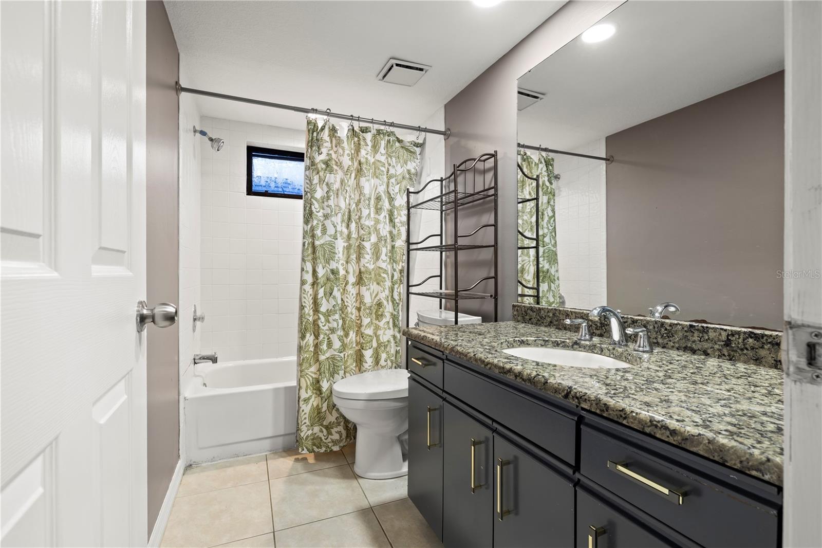 LAKE FOREST UNIT 3 - Residential