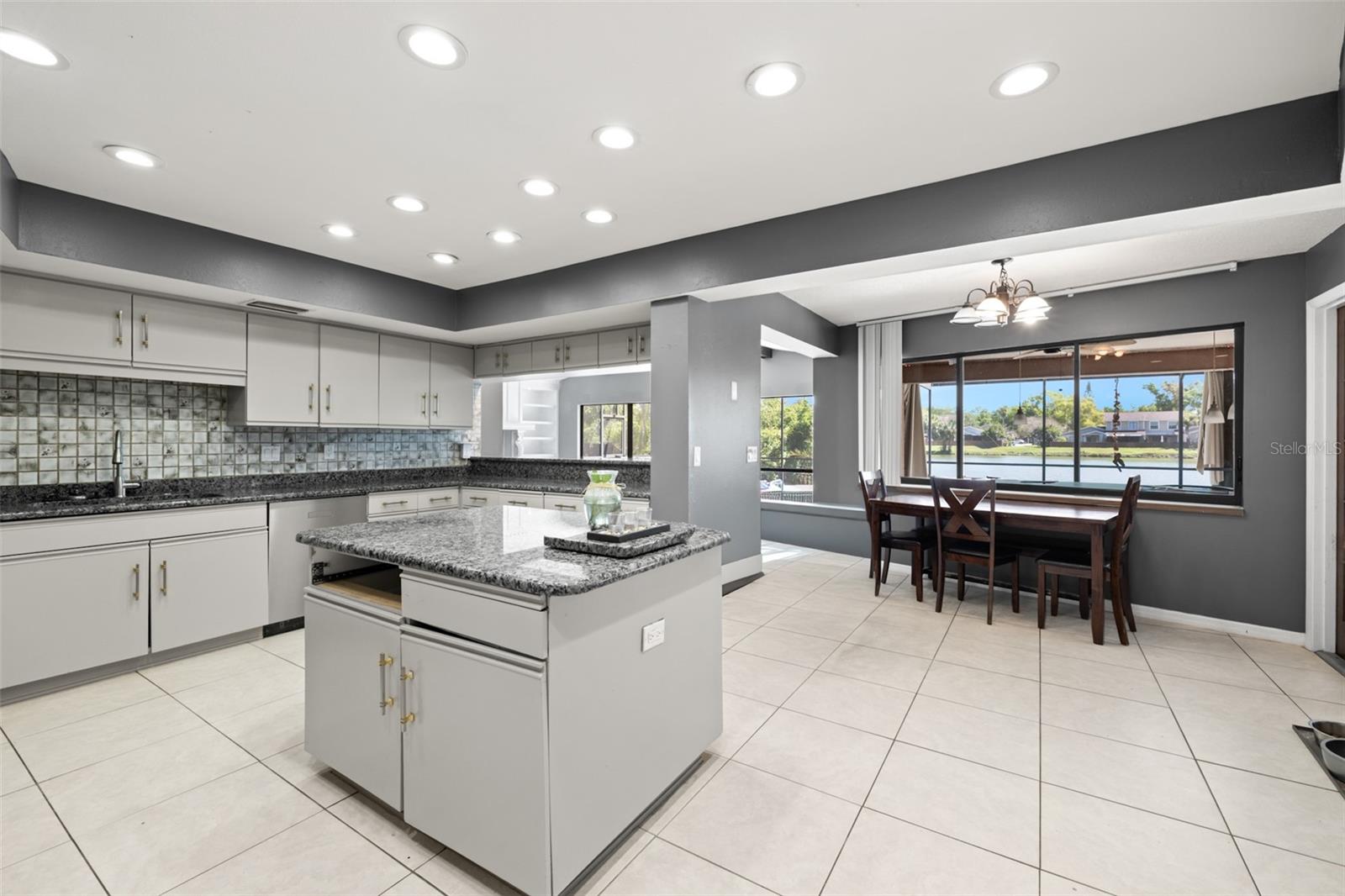 LAKE FOREST UNIT 3 - Residential