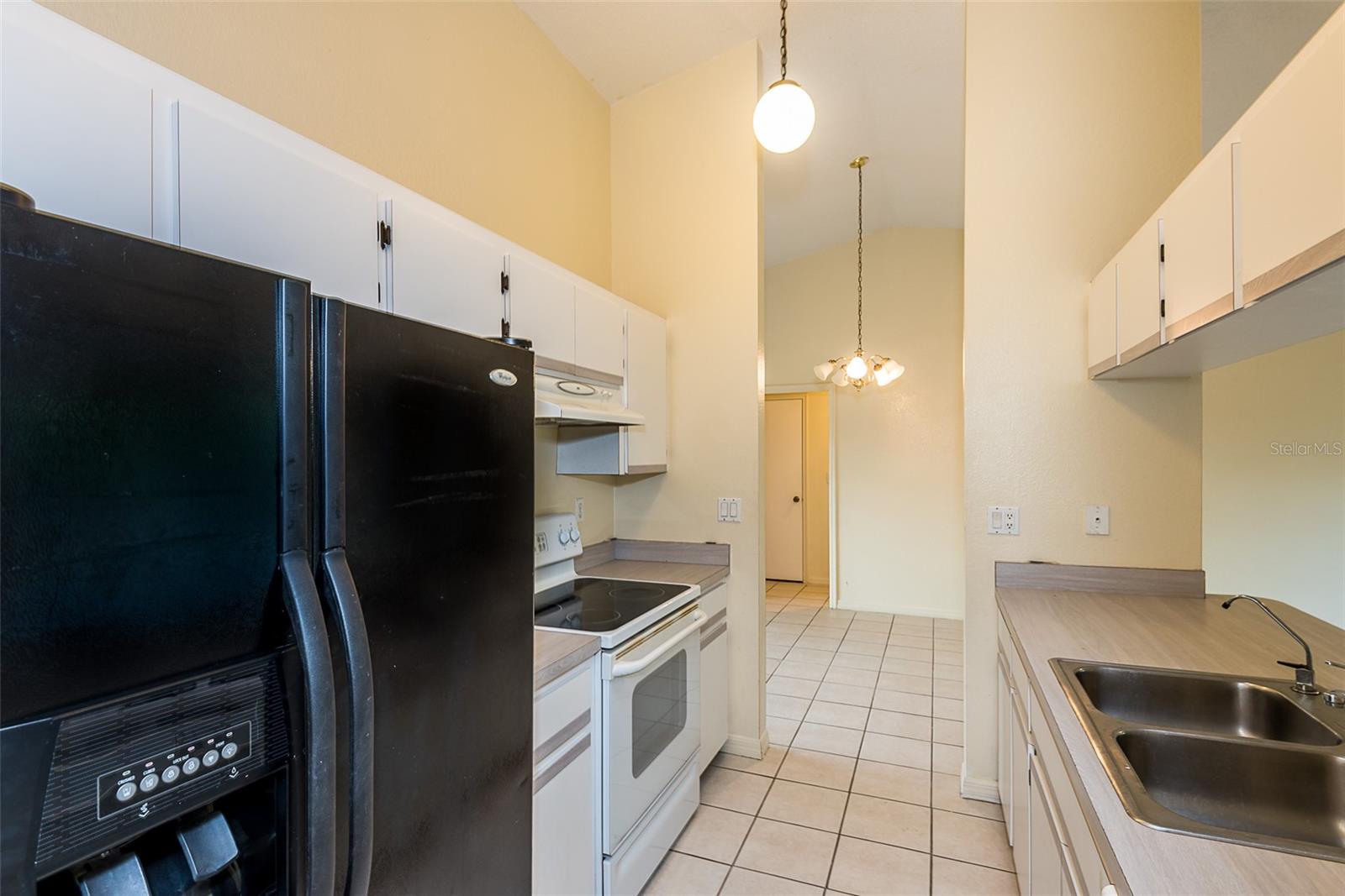 PORT CHARLOTTE SEC 033 - Residential Lease