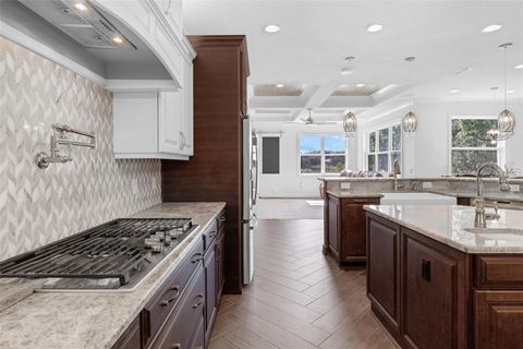 Tiny photo for 230 Fisher Run, Ocklawaha, FL 32179 (MLS # G5102529)