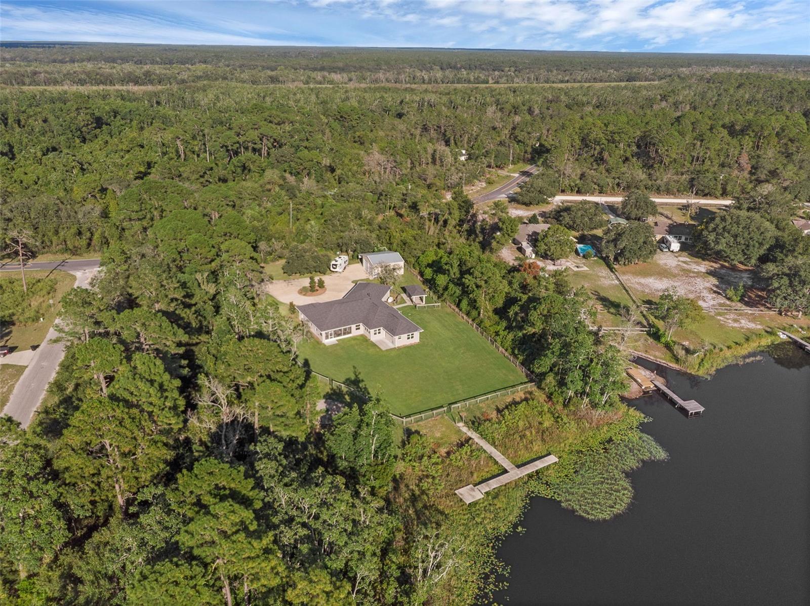 SILVER SPRINGS SHORES - Residential