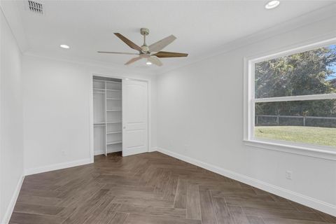 Tiny photo for 230 Fisher Run, Ocklawaha, FL 32179 (MLS # G5102529)