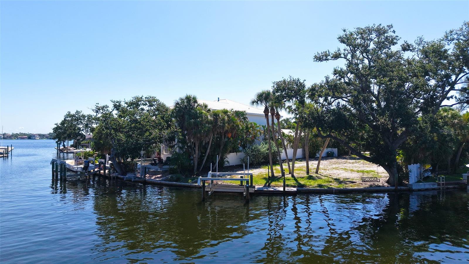 MIDNIGHT HARBOR SUB - Land