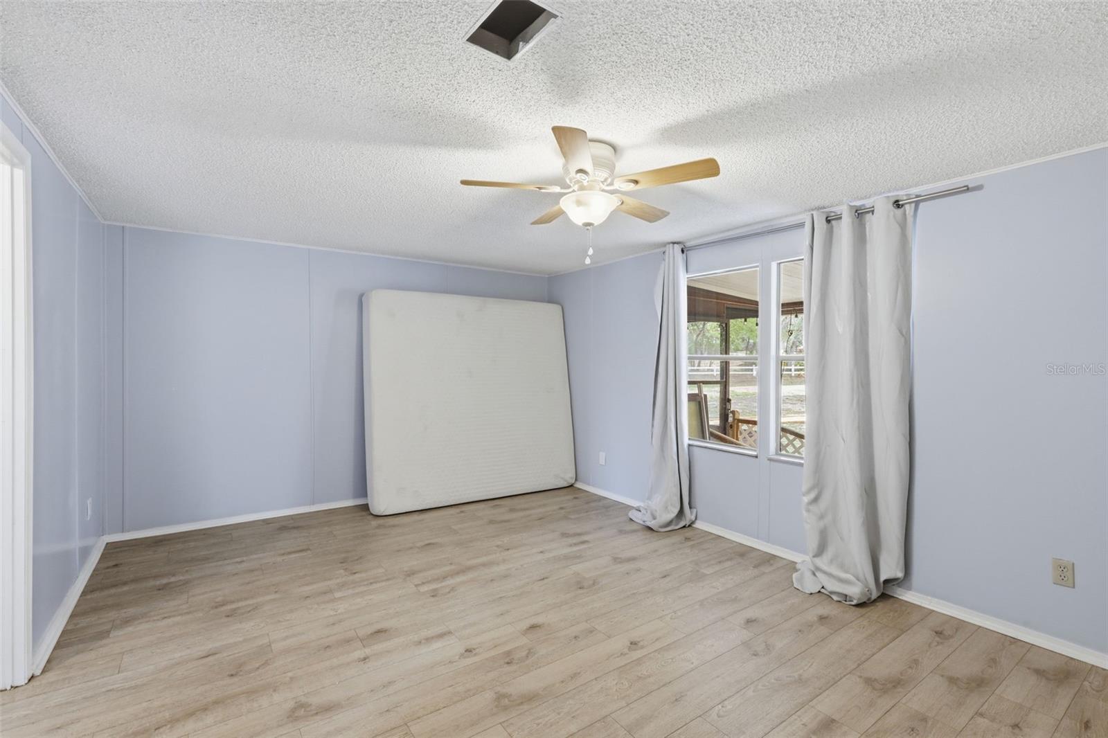 PINE FOREST ESTATES UNREC SUB - Residential