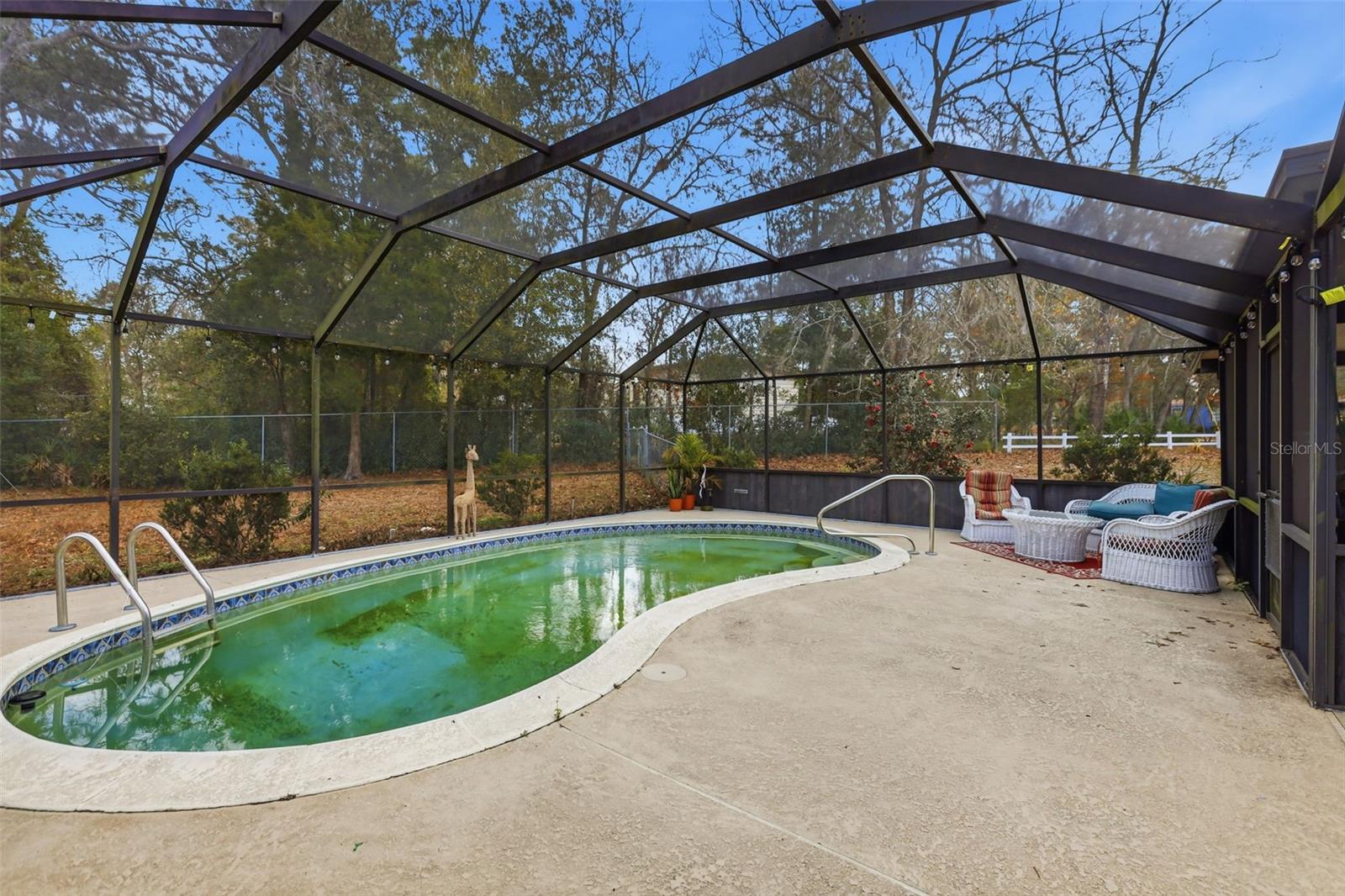 PINE FOREST ESTATES UNREC SUB - Residential