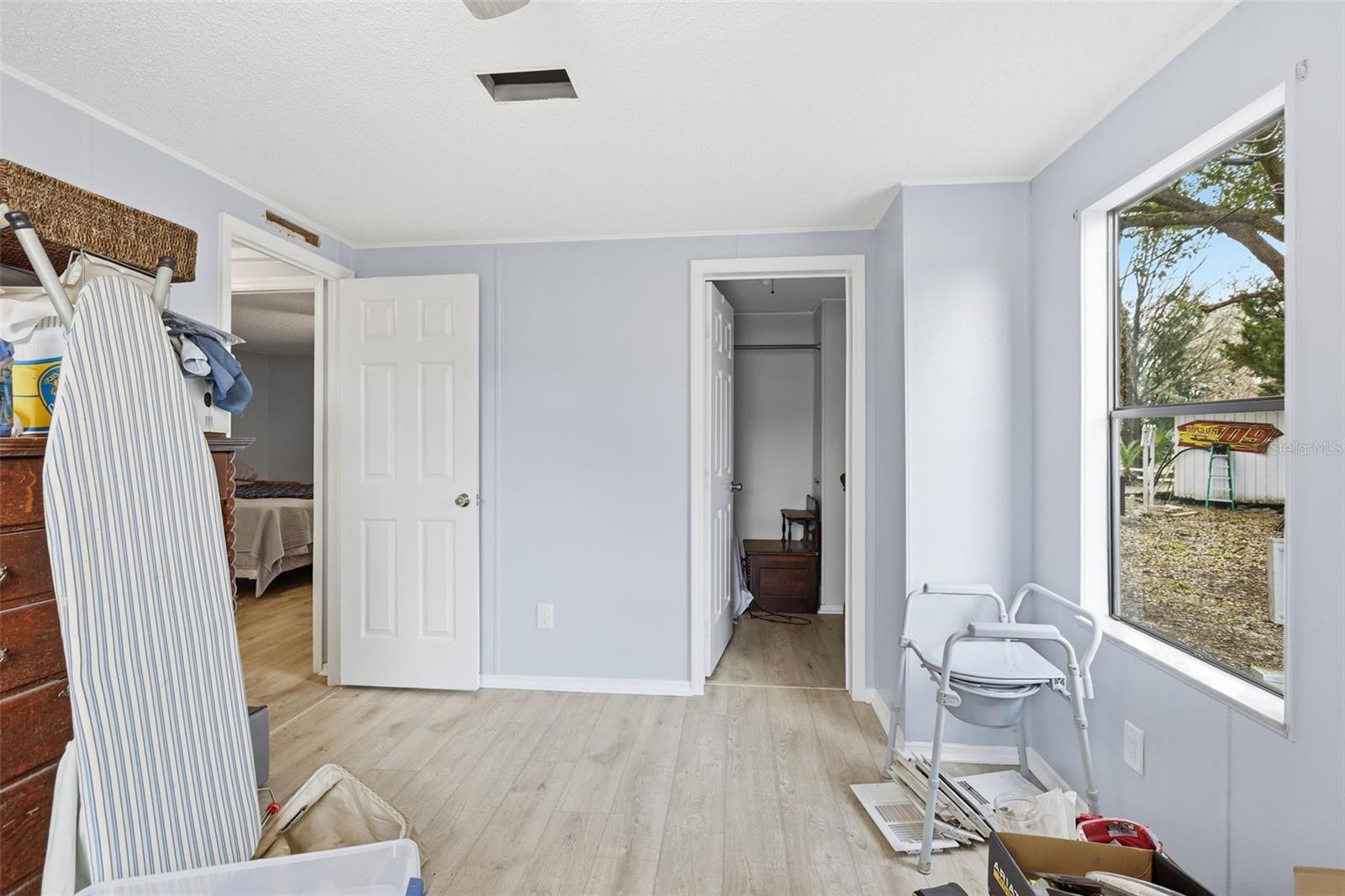 PINE FOREST ESTATES UNREC SUB - Residential