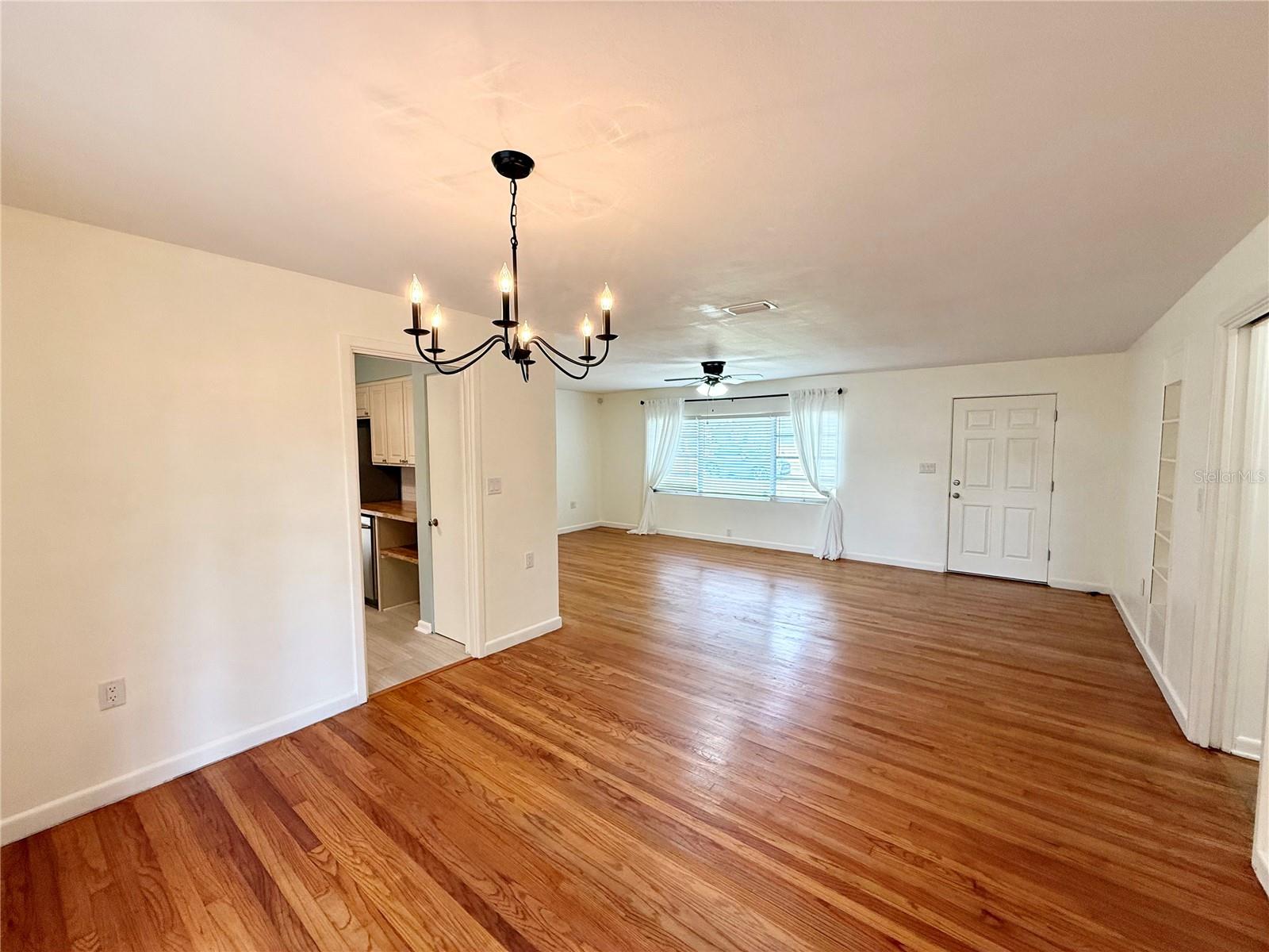 FRST HILLS - Residential Lease