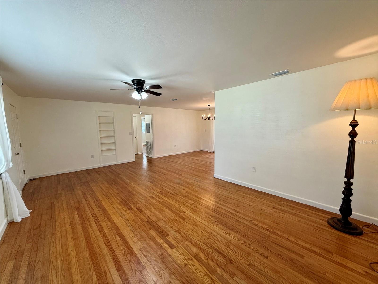 FRST HILLS - Residential Lease