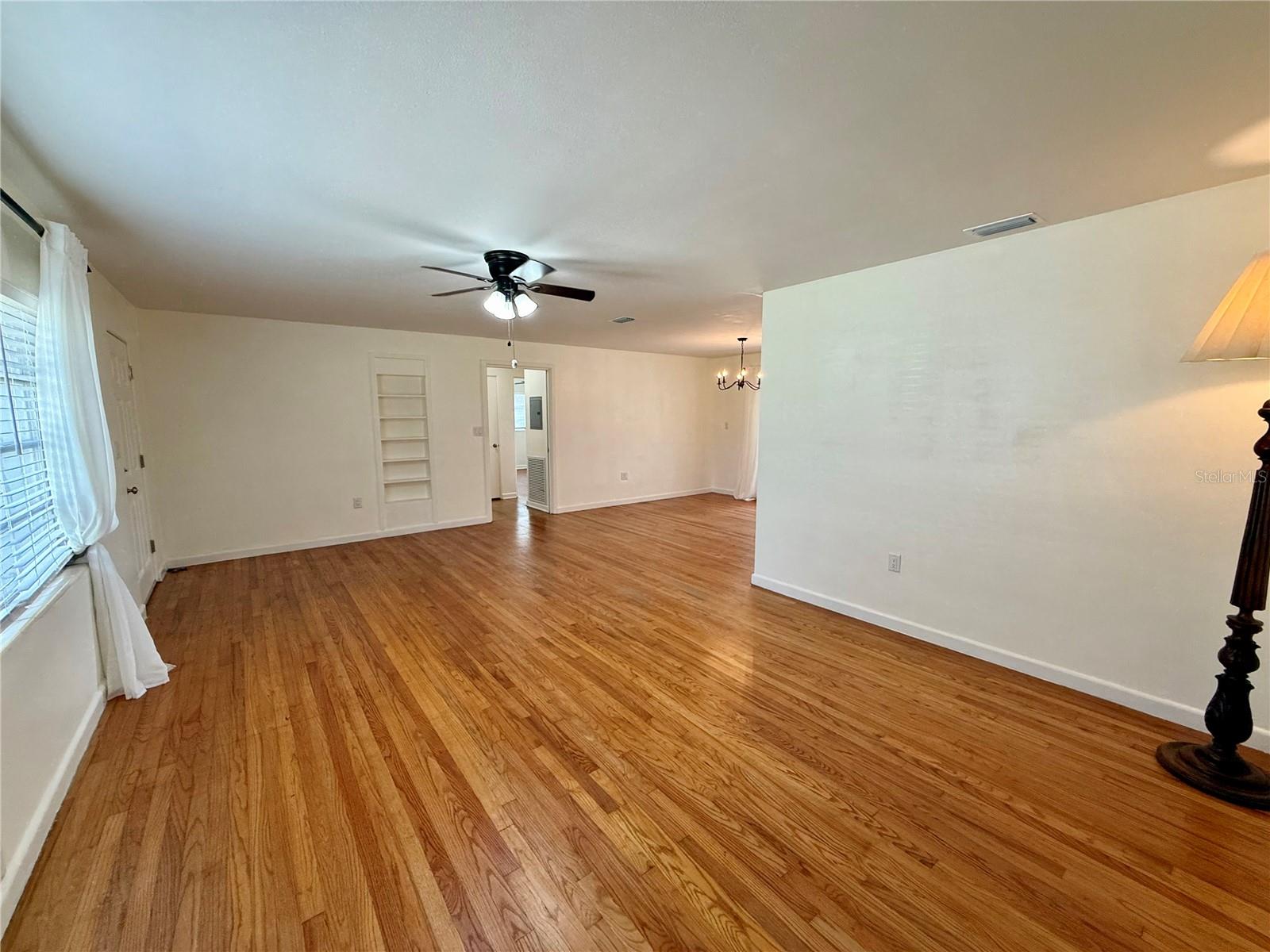 FRST HILLS - Residential Lease