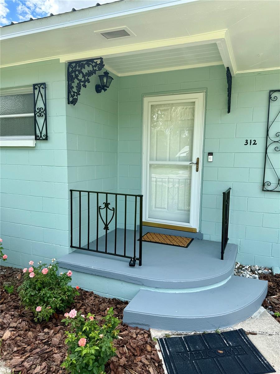 FRST HILLS - Residential Lease