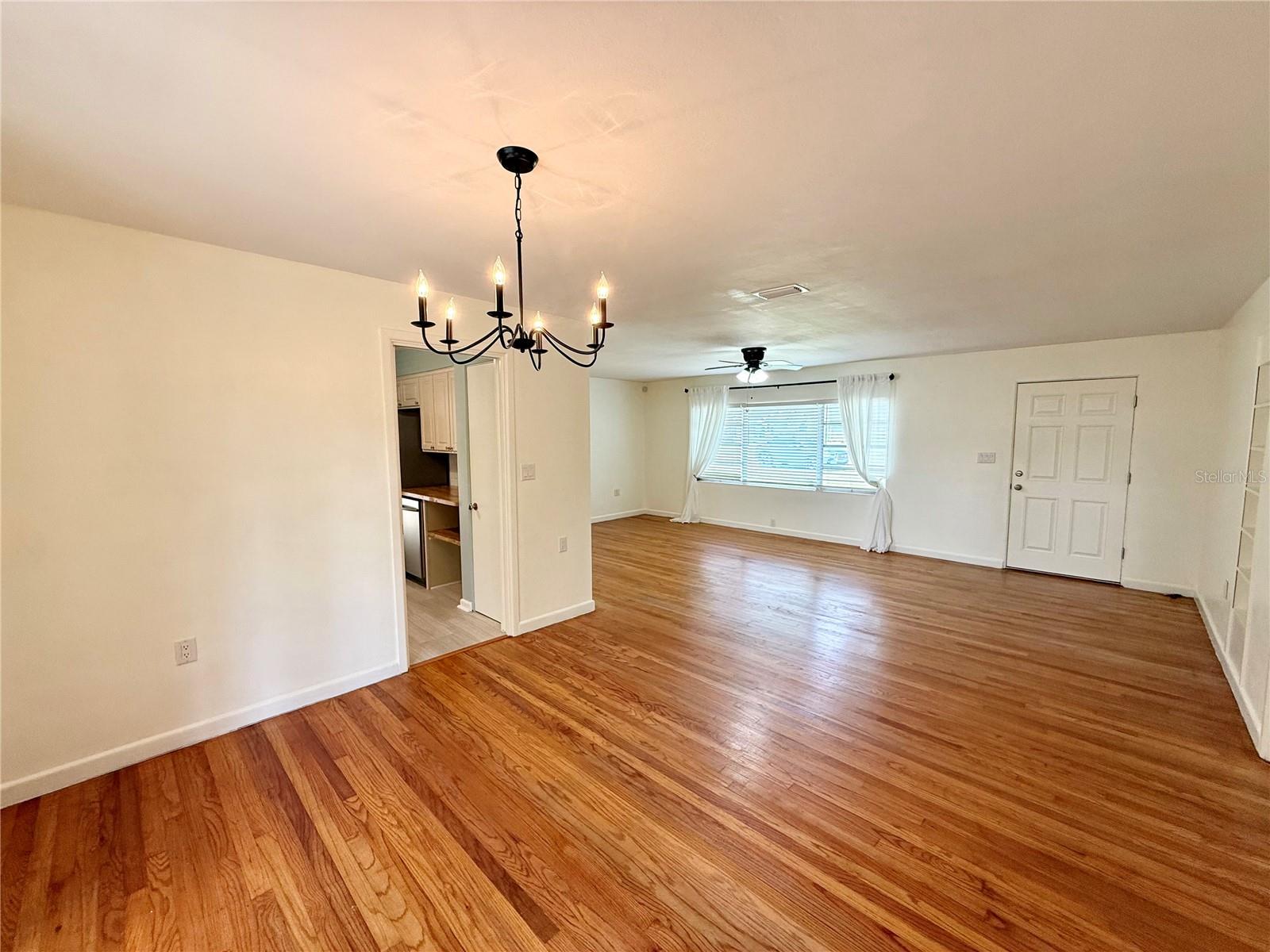 FRST HILLS - Residential Lease