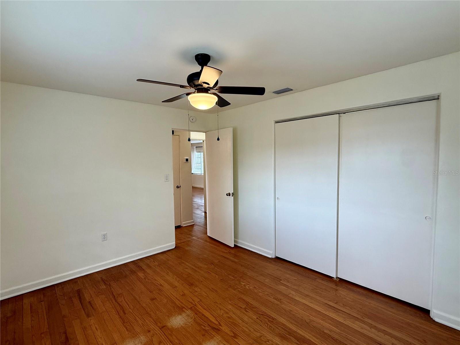 FRST HILLS - Residential Lease