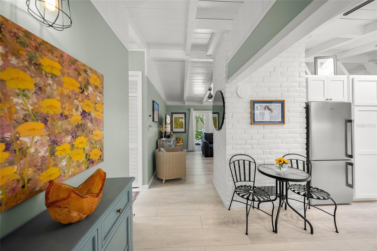 SHORELAND WOODS - Residential