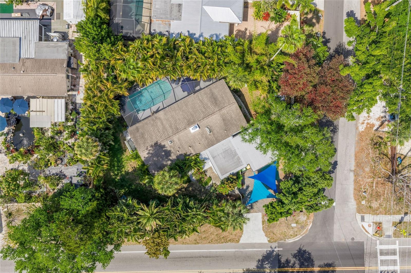 SHORELAND WOODS - Residential