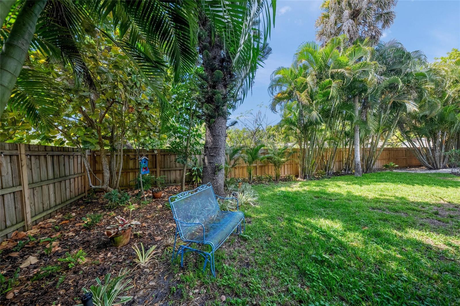 SHORELAND WOODS - Residential