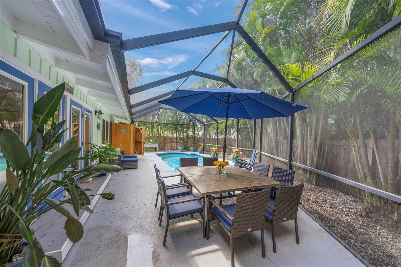 SHORELAND WOODS - Residential