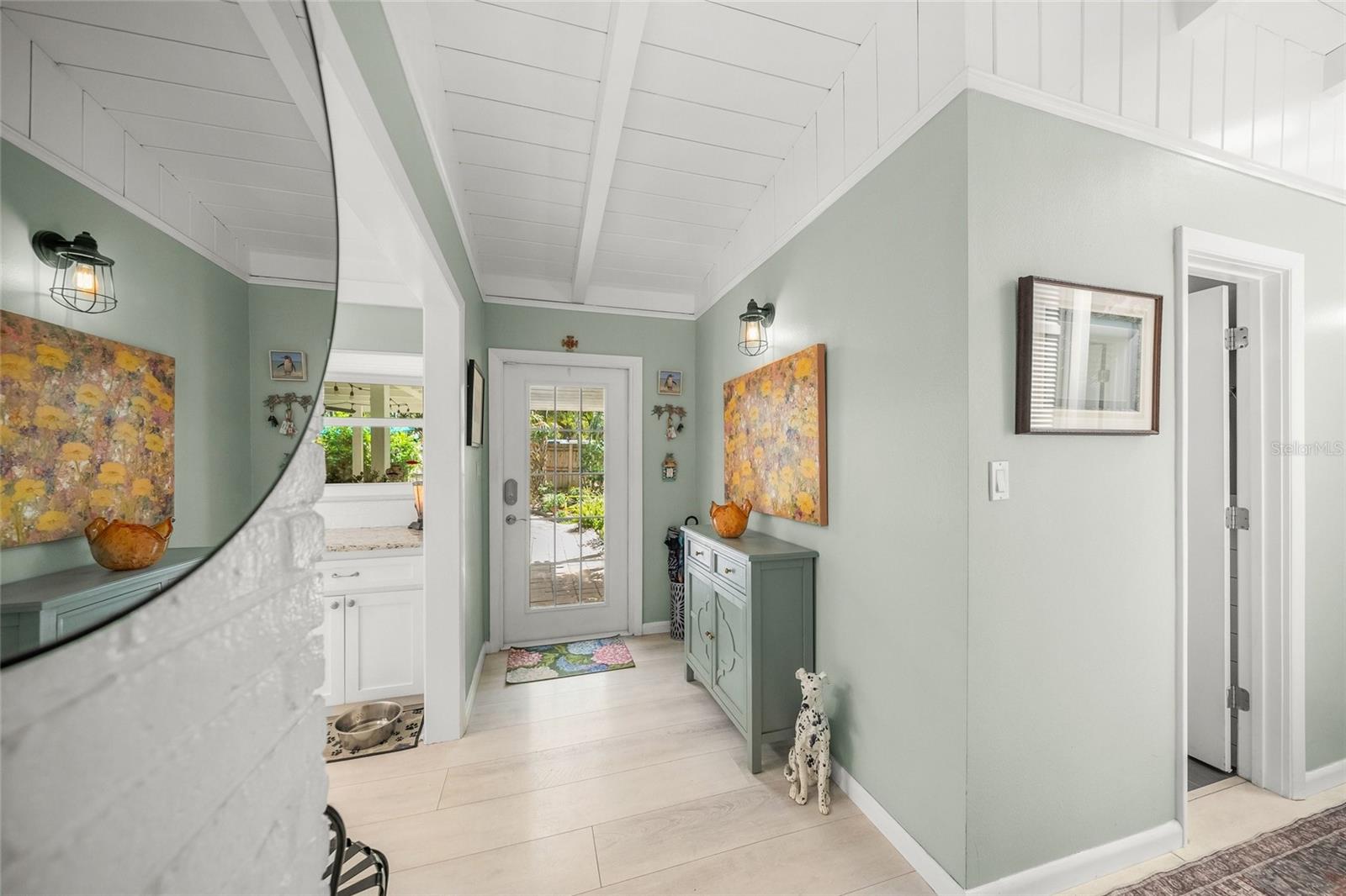 SHORELAND WOODS - Residential