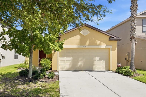 5947 SWEET BIRCH DR, RIVERVIEW, FL 33578 - Image 33db85be968cd697ebd6e7ef284634ba/1980176092