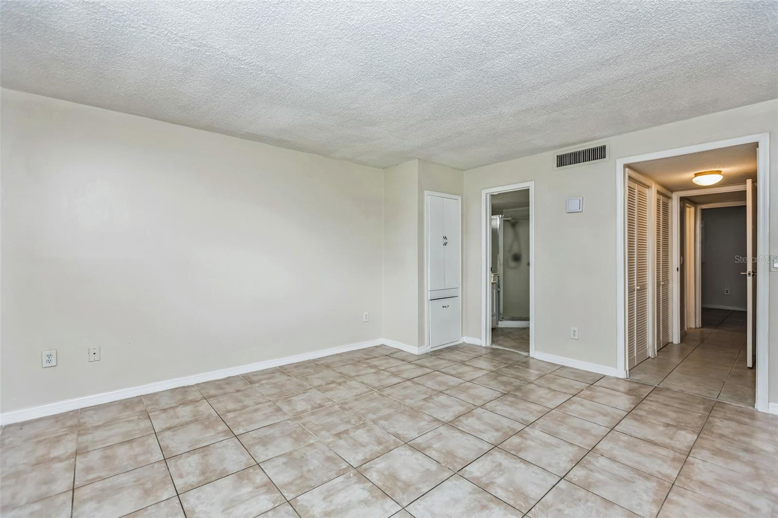 RUSSELLWOOD A CONDO - Residential