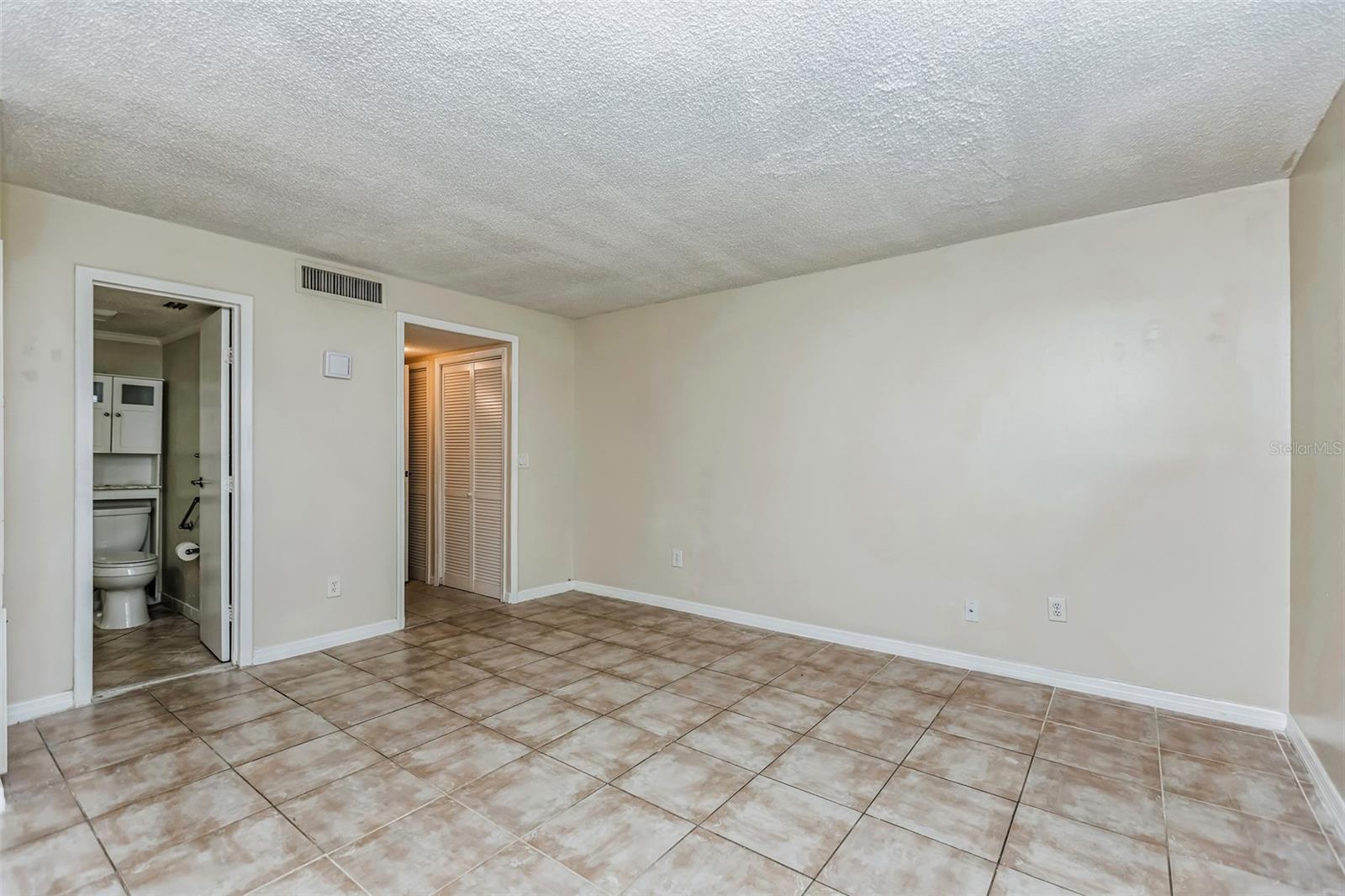 RUSSELLWOOD A CONDO - Residential