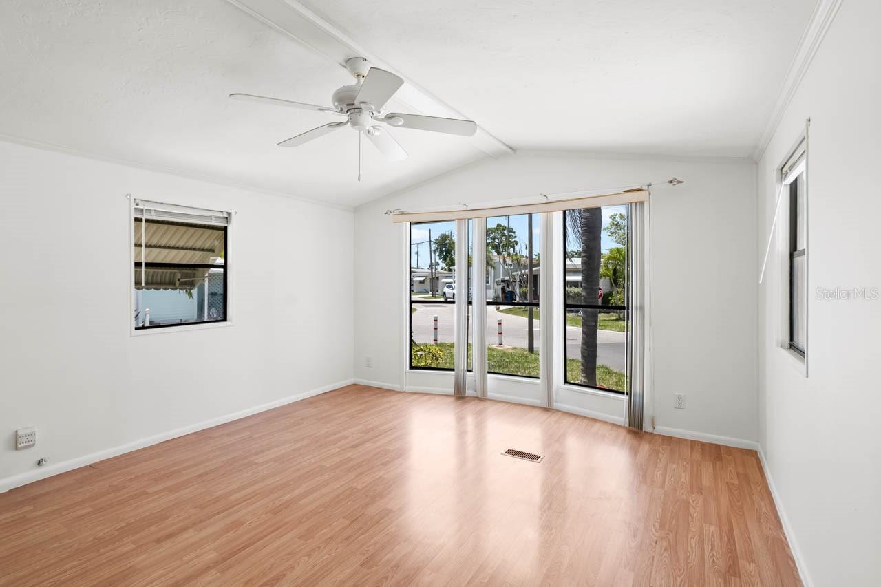 2048 SUN HOME STREET