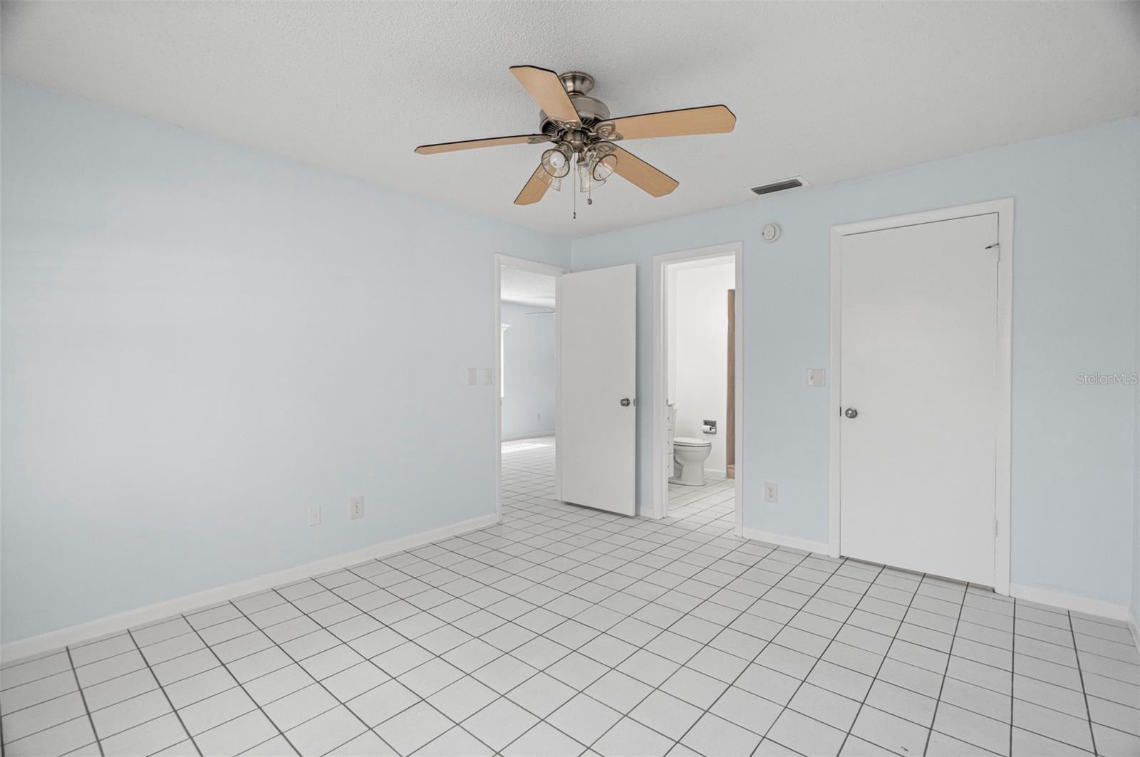 VILLAS OF BONNIE BAY - Residential