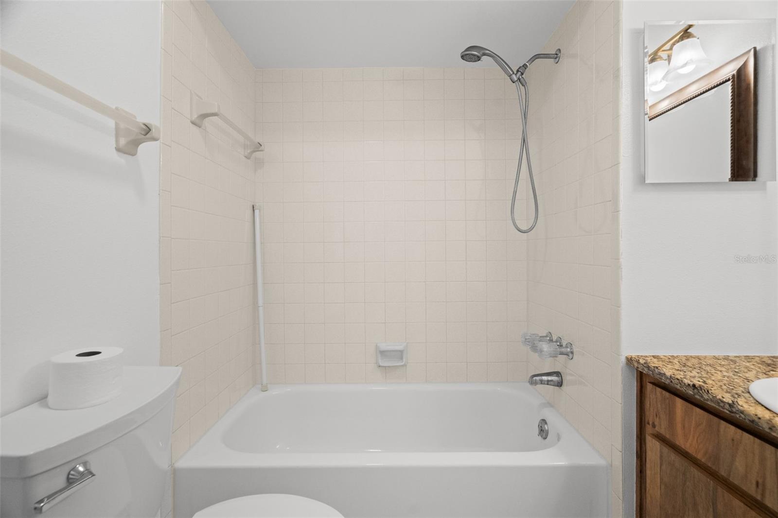 VILLAS OF BONNIE BAY - Residential