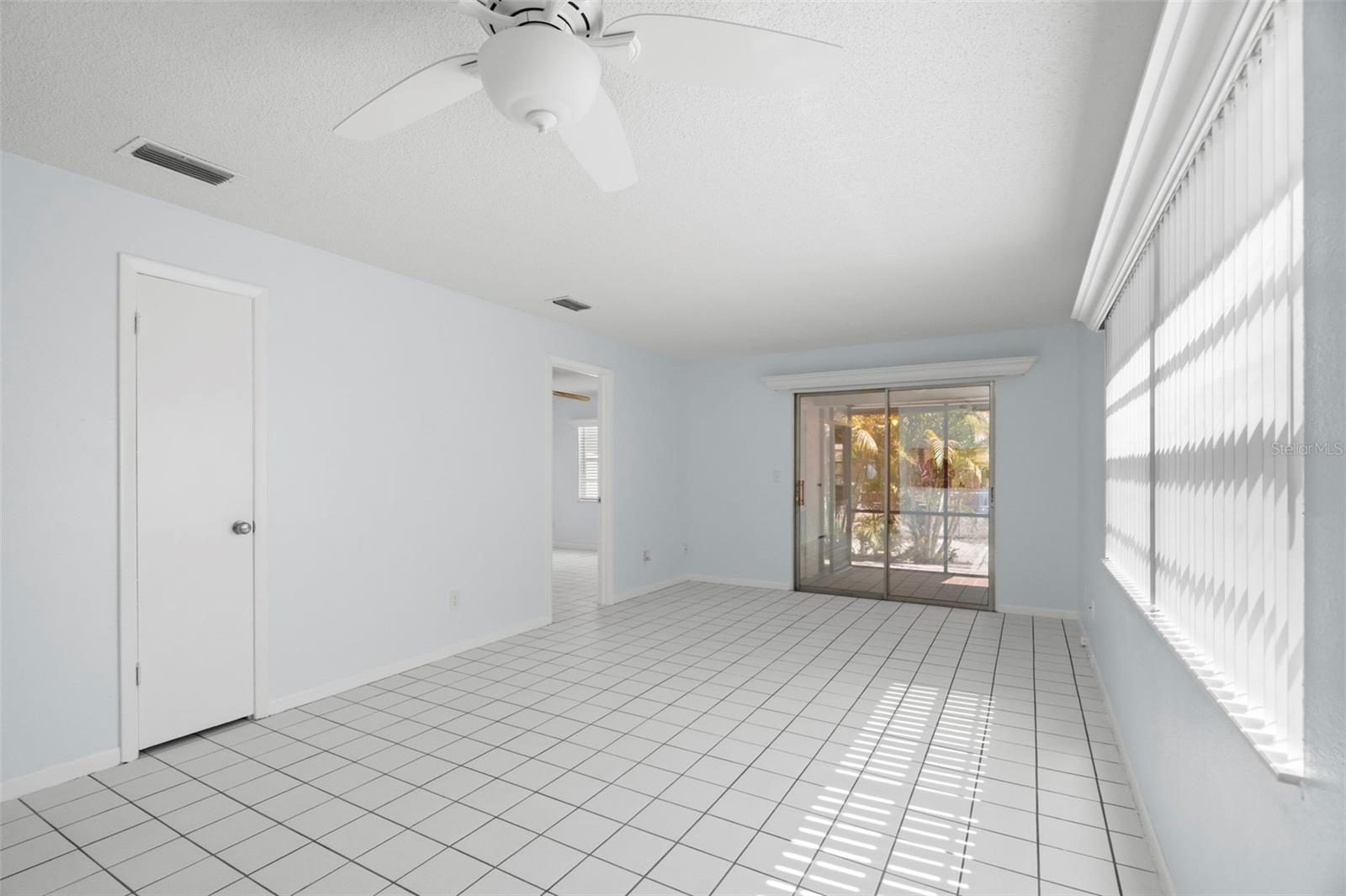 VILLAS OF BONNIE BAY - Residential