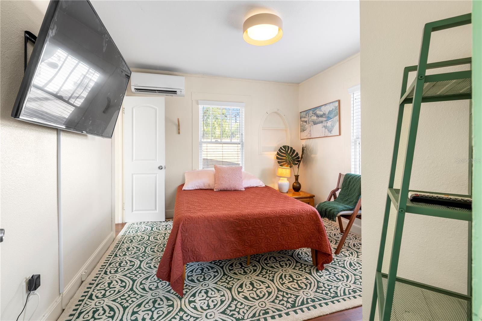 EAST SUWANEE HEIGHTS - Residential