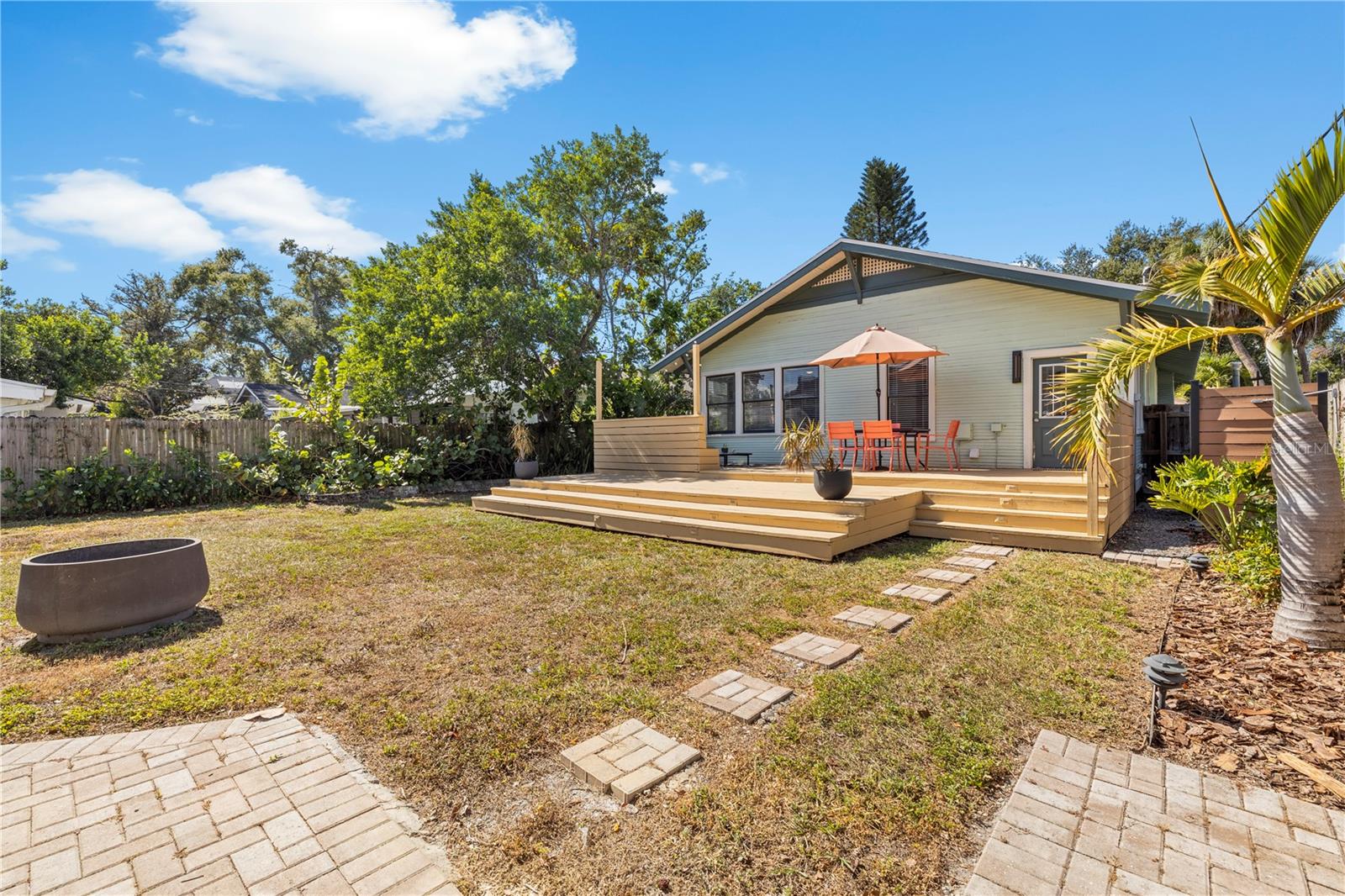 EAST SUWANEE HEIGHTS - Residential