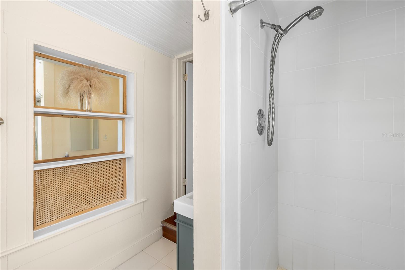 EAST SUWANEE HEIGHTS - Residential