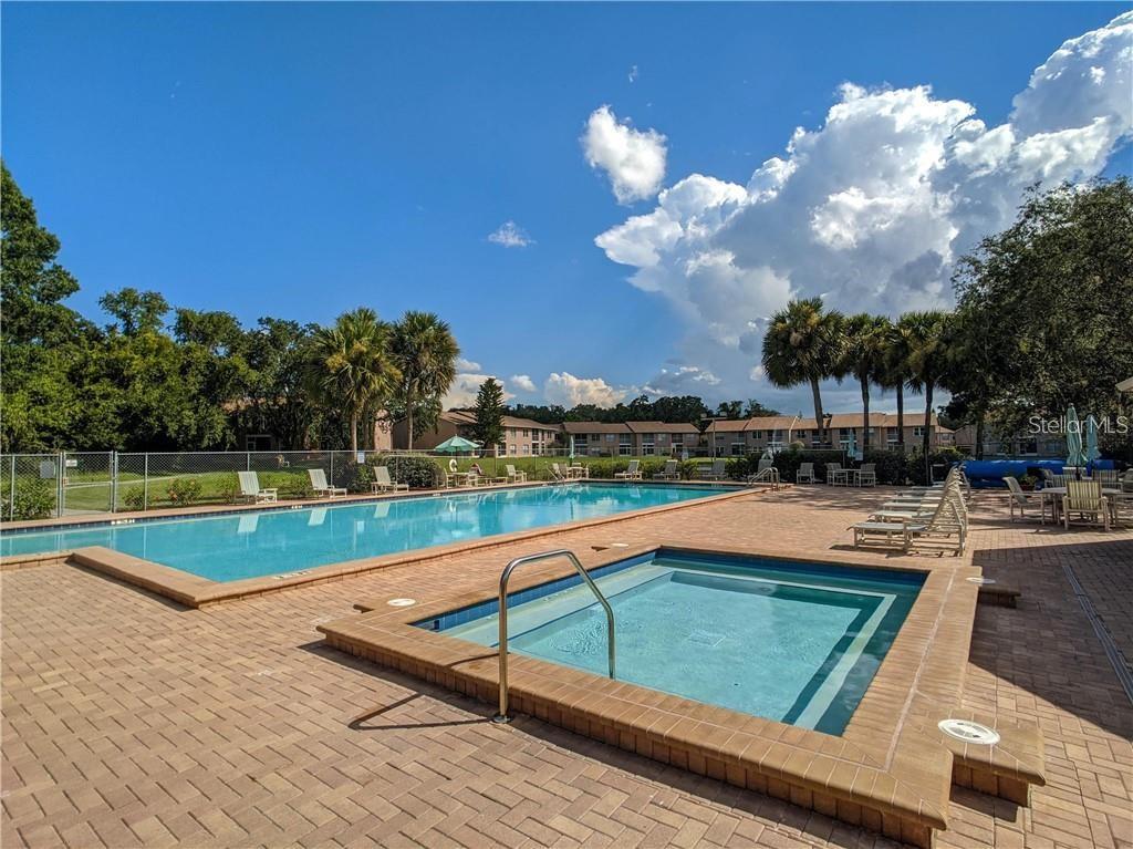 SUNNYBROOK CONDO 02 - Residential