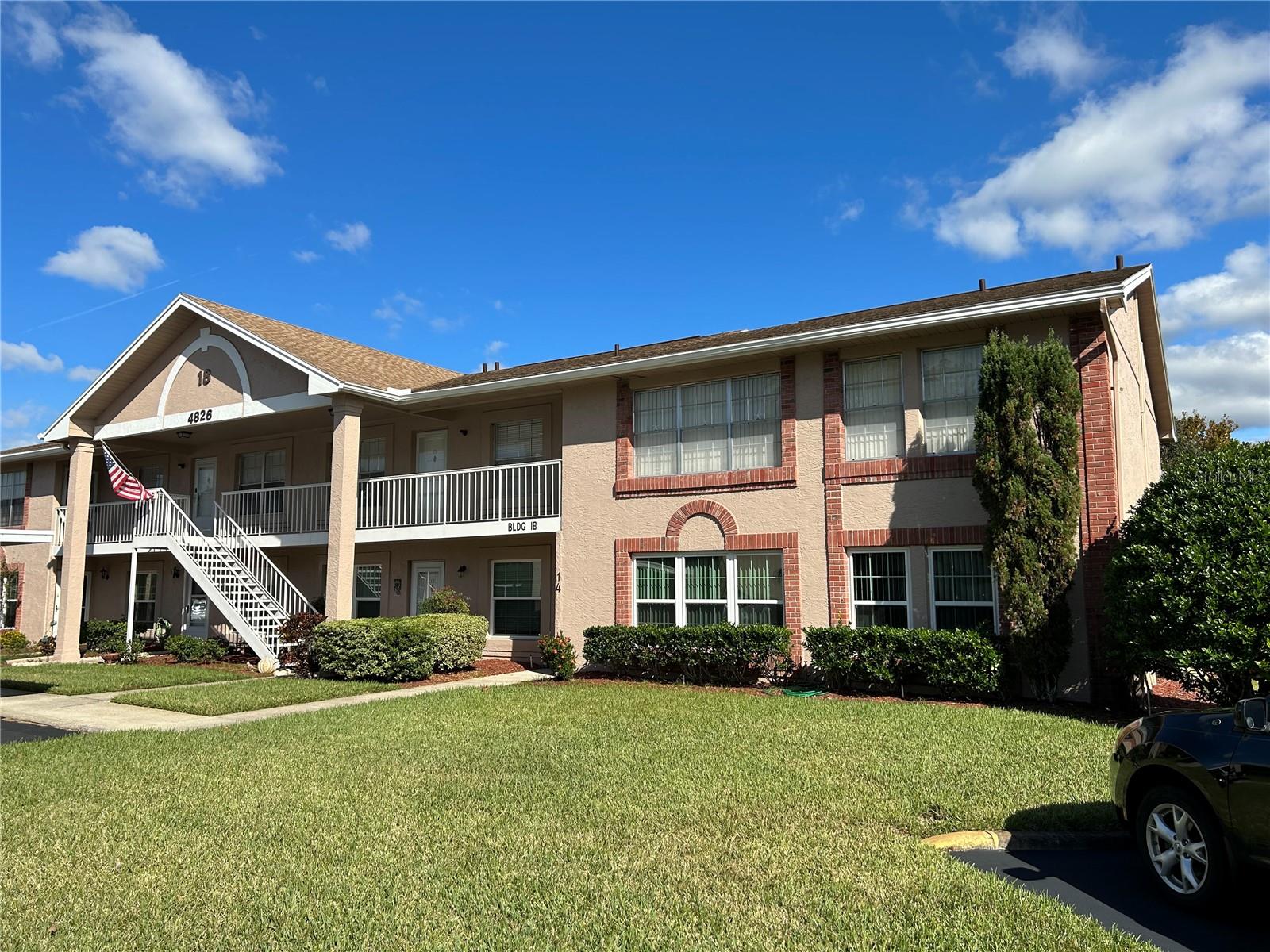 SUNNYBROOK CONDO 02 - Residential