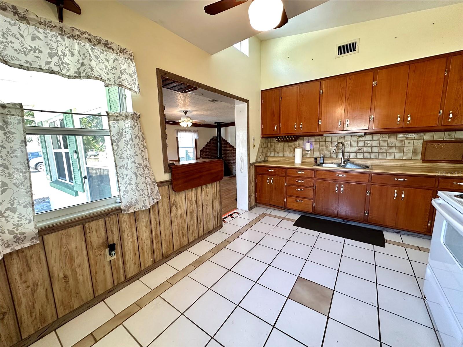 HIGHLAND PINES 3RD ADD - Residential