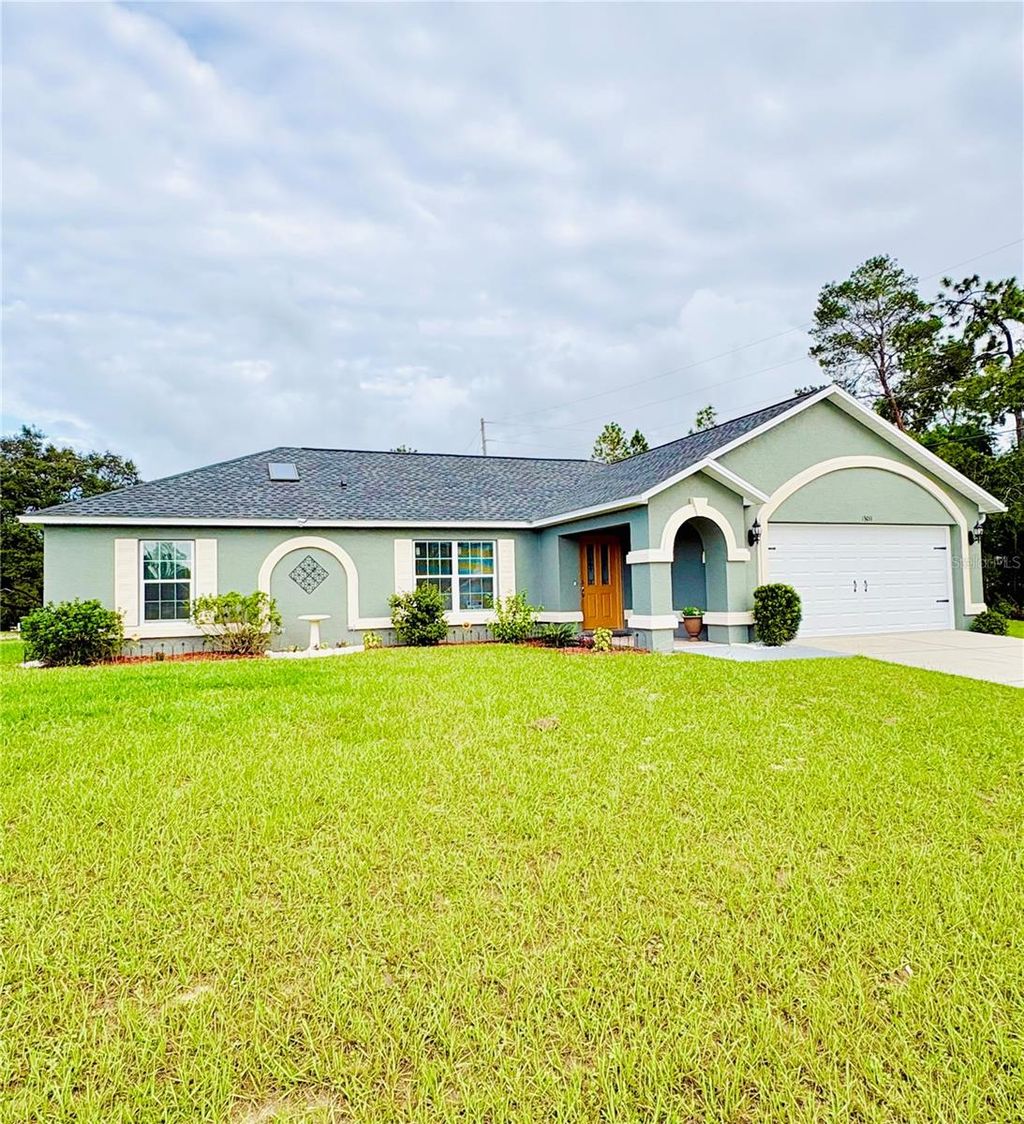 Photo of 13011 SW 60th Avenue Road, Ocala, FL 34473 (MLS # R4910030)