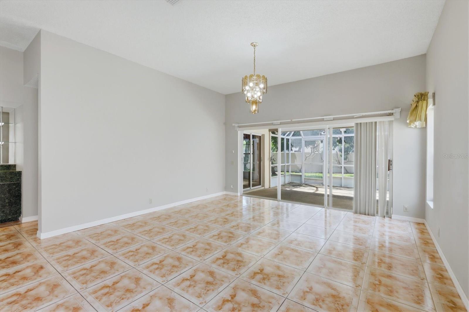 HIGHLAND LAKES - Residential