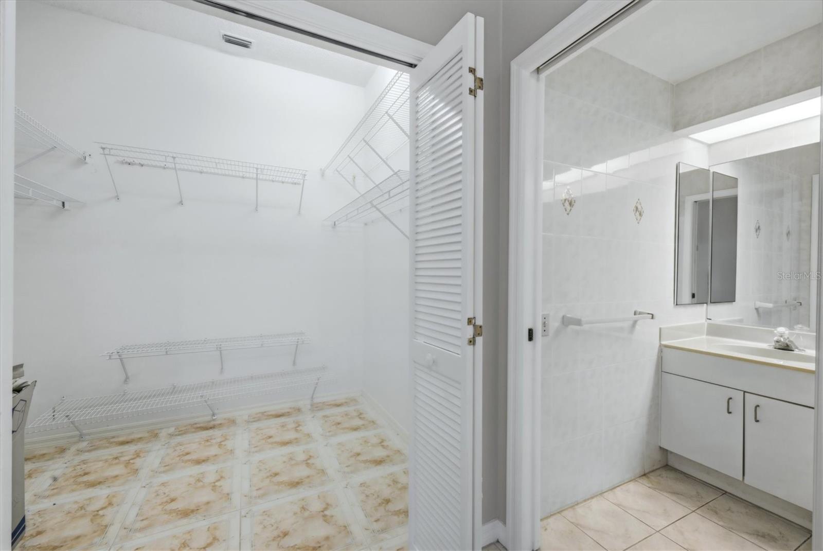 HIGHLAND LAKES - Residential