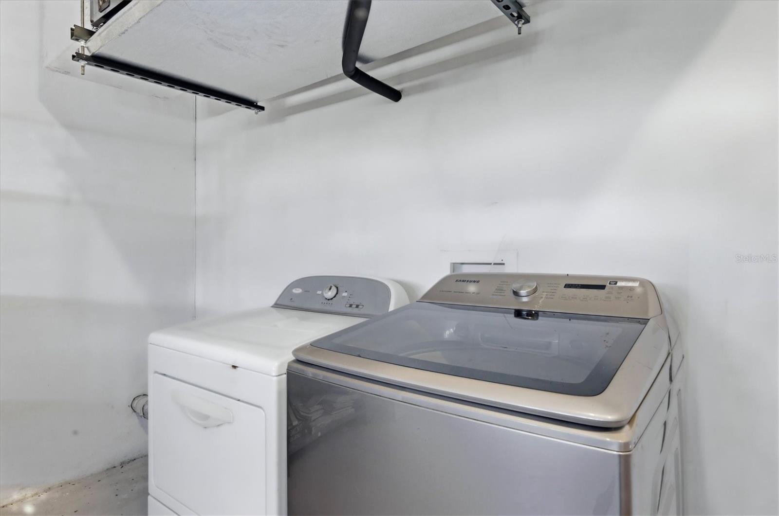 HIGHLAND LAKES - Residential