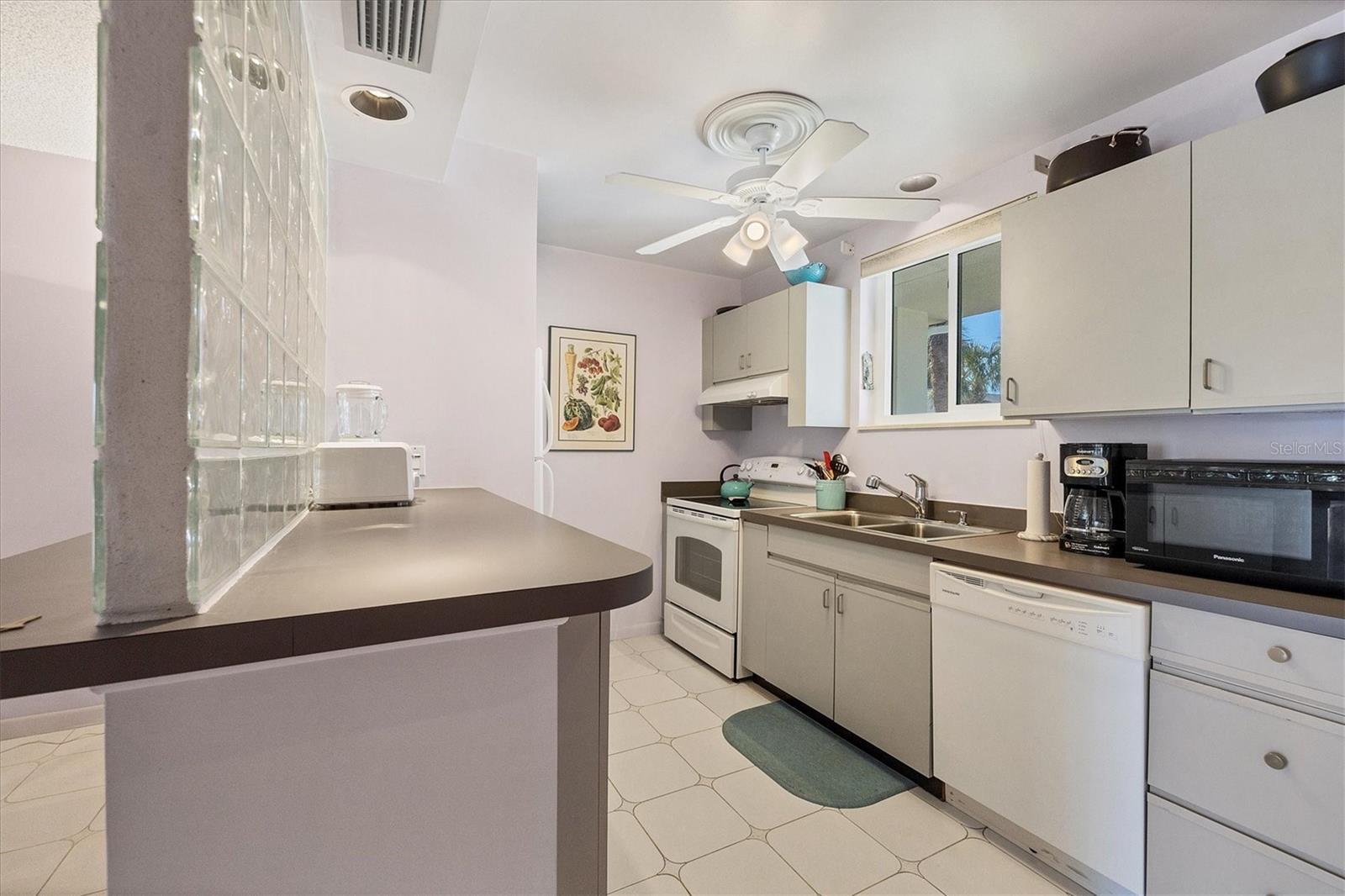 KINGSTON ARMS - Residential Lease