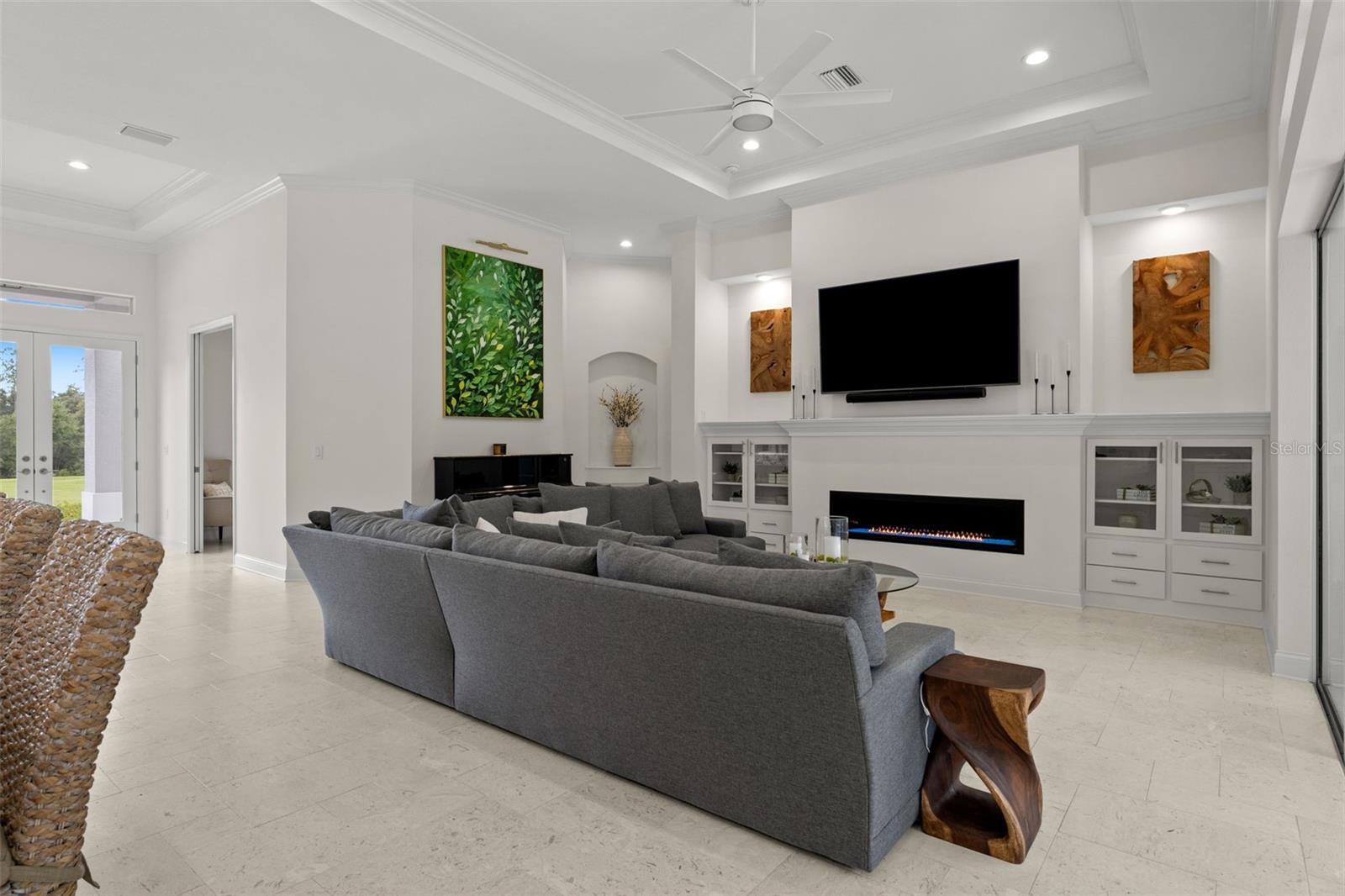 MEADOW RUN ESTATES - Residential