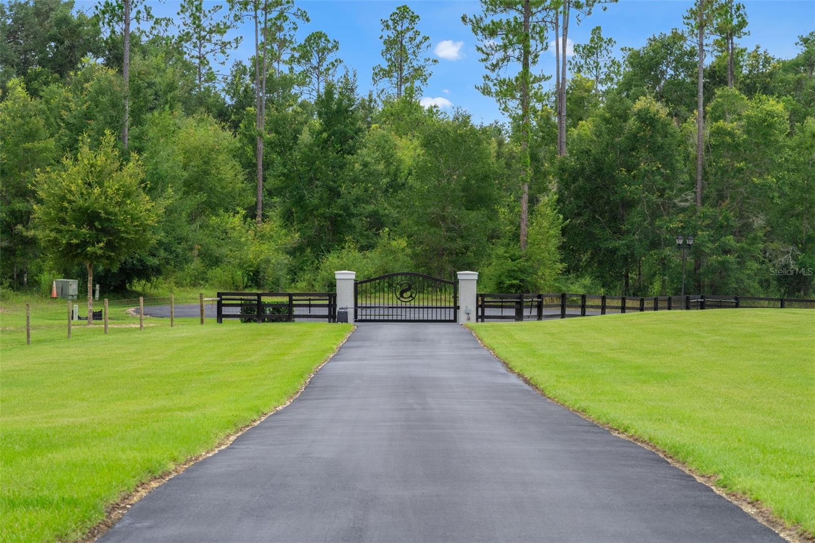 MEADOW RUN ESTATES - Residential