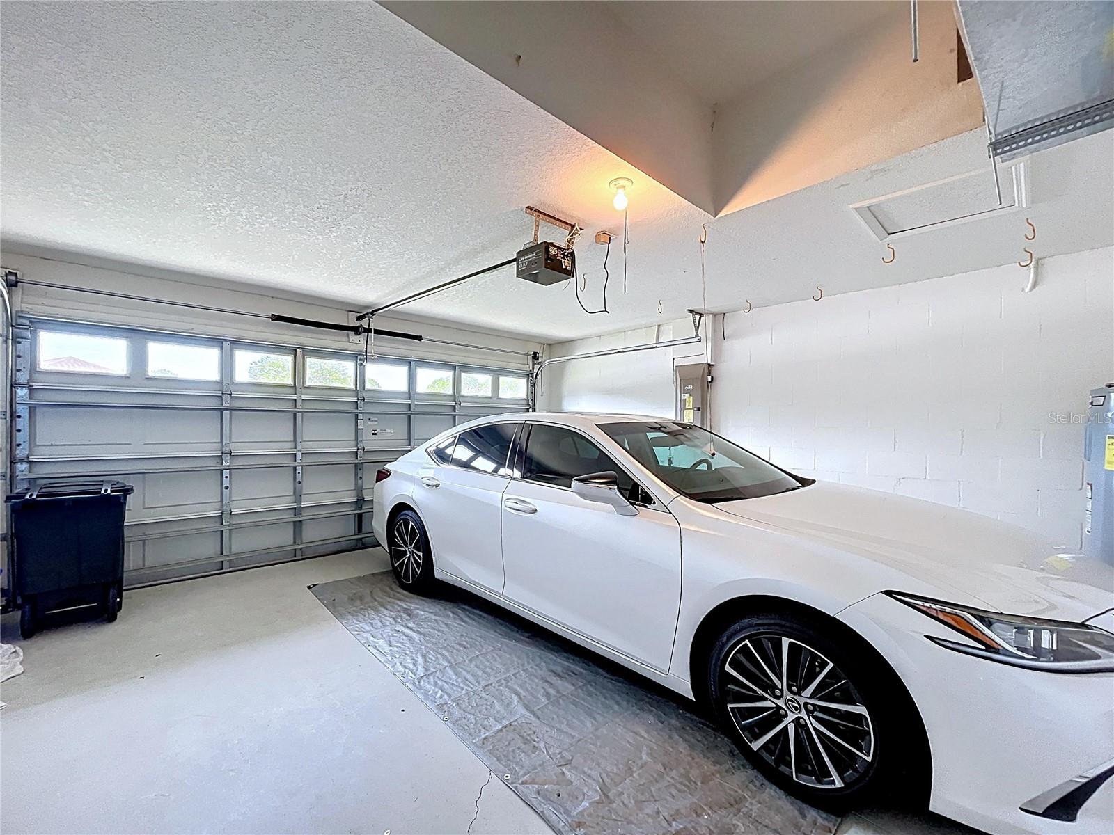 LEXINGTON OAKS PH1 - Residential