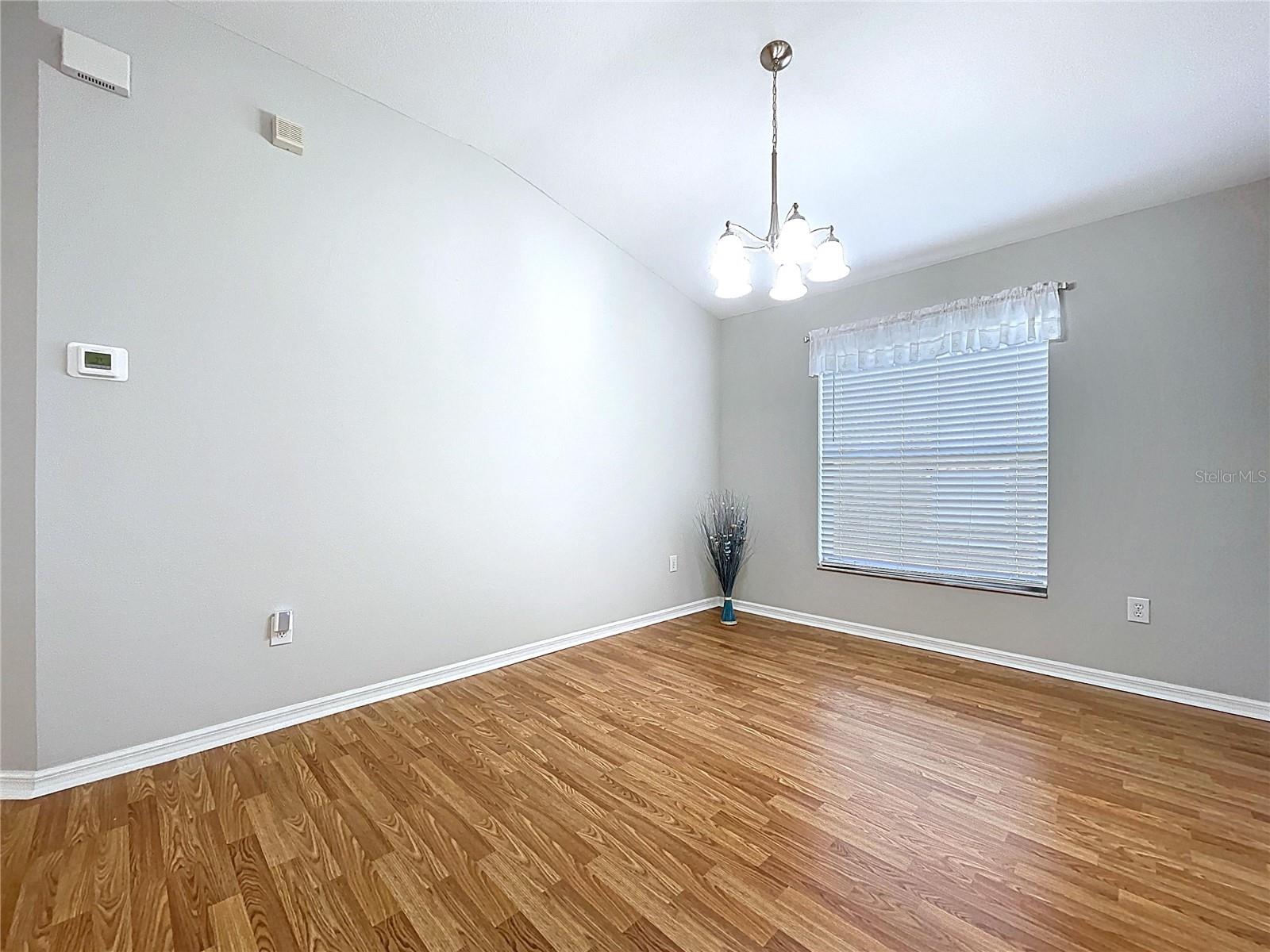 LEXINGTON OAKS PH1 - Residential