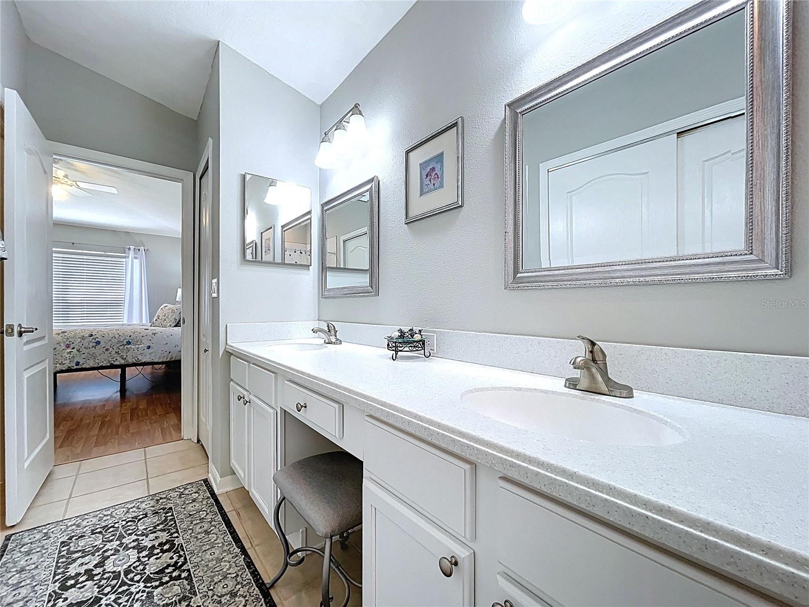 LEXINGTON OAKS PH1 - Residential