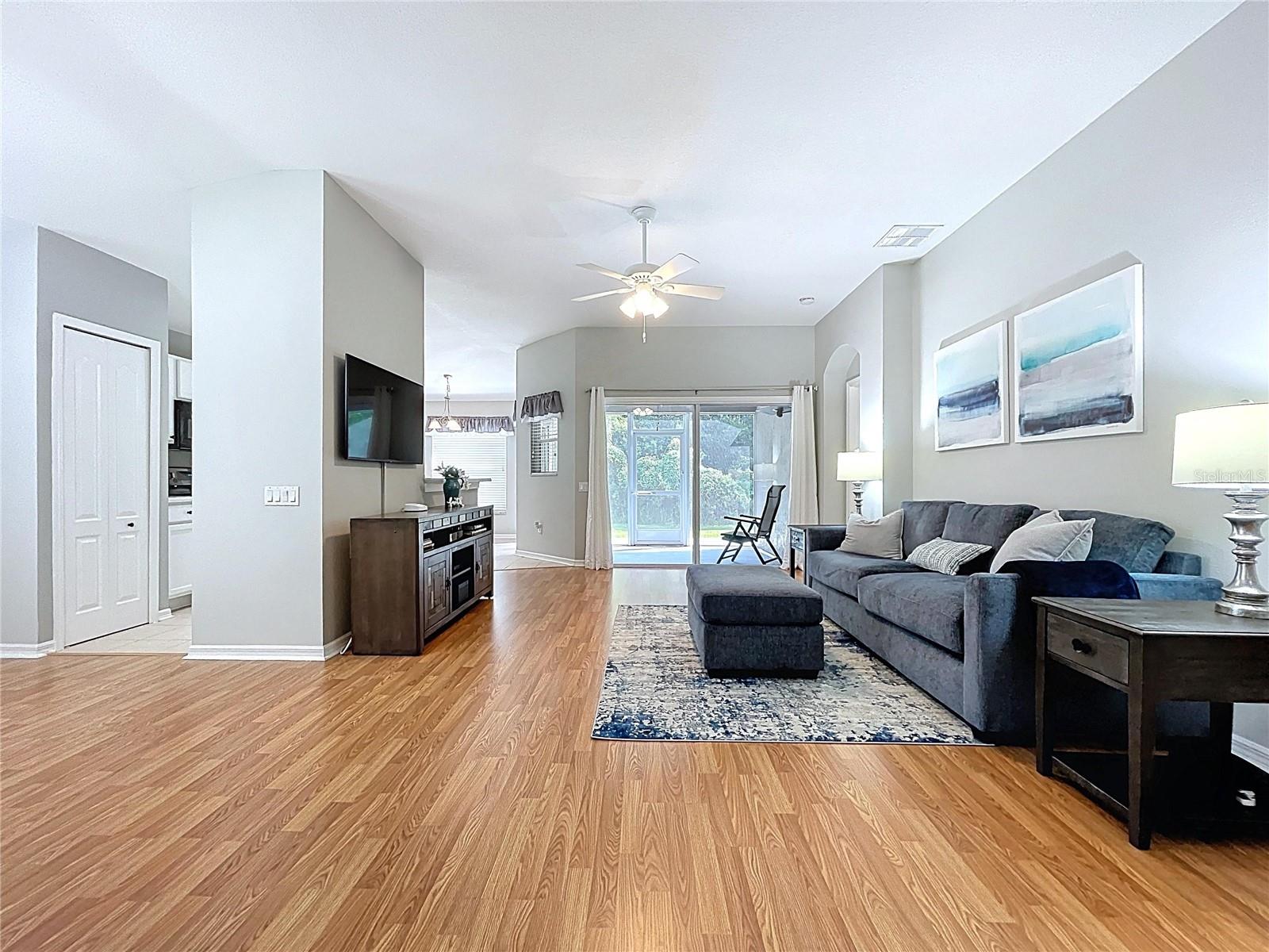 LEXINGTON OAKS PH1 - Residential