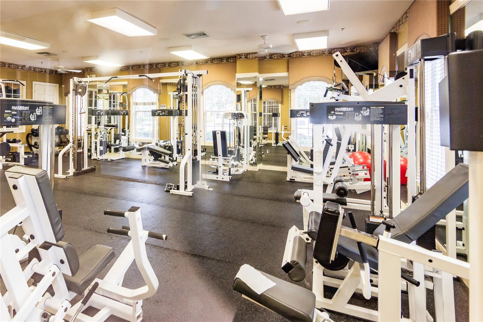 MOSAIC/MILLENIA - Residential Lease