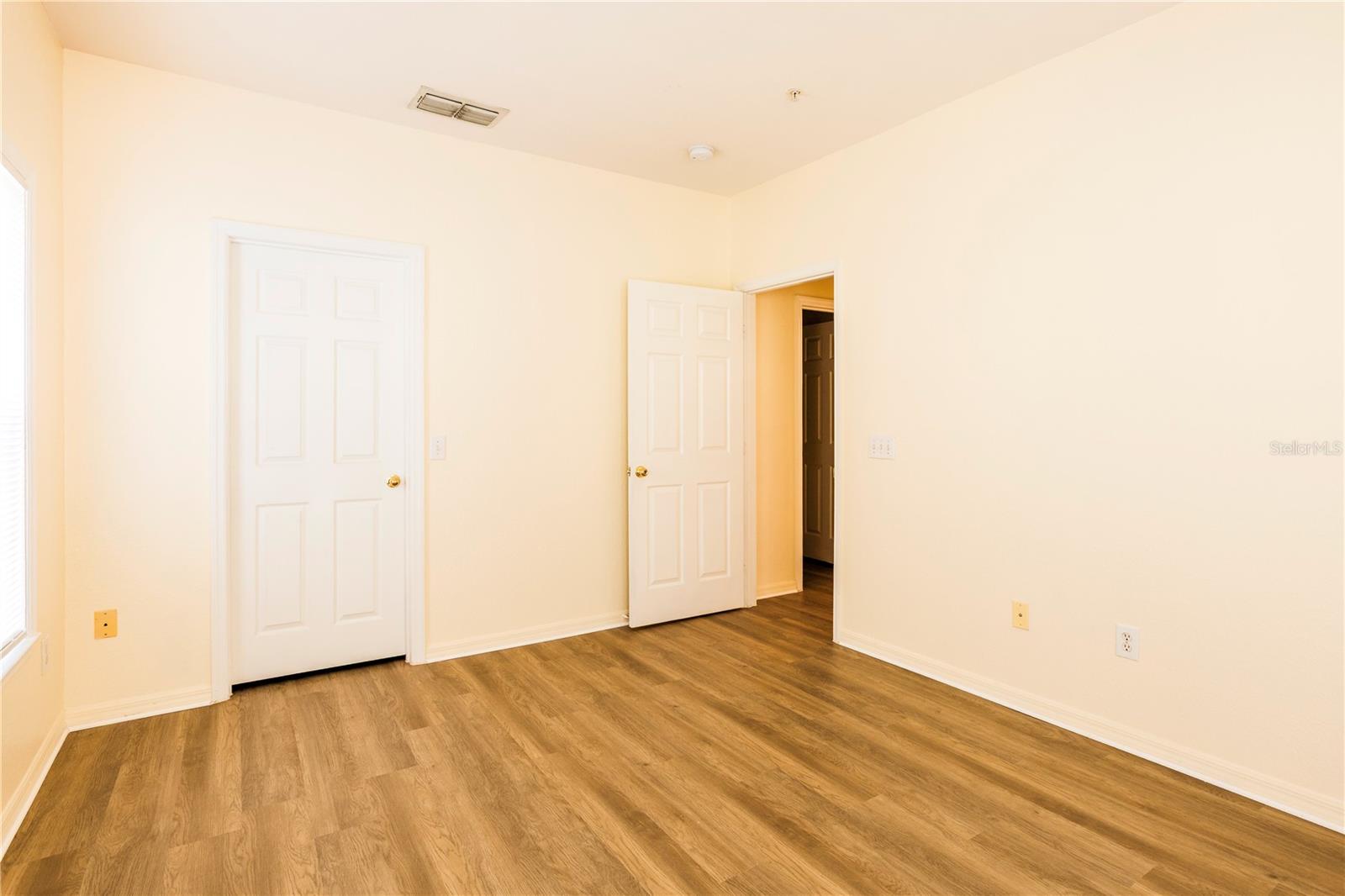 MOSAIC/MILLENIA - Residential Lease